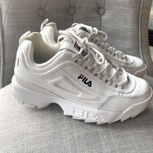 Fila woman’s running shoe